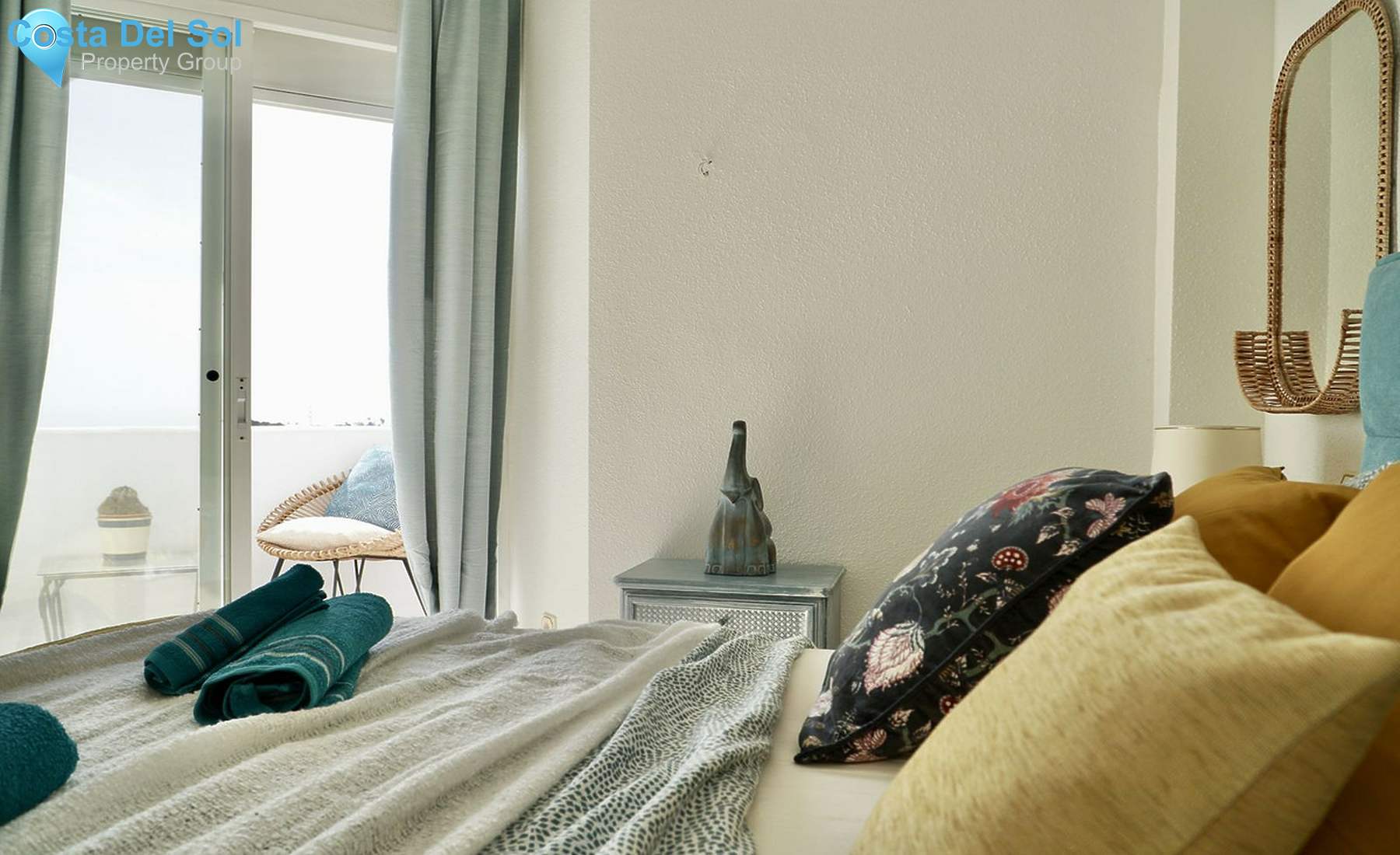 Middle Floor Apartment in Calahonda-1475752