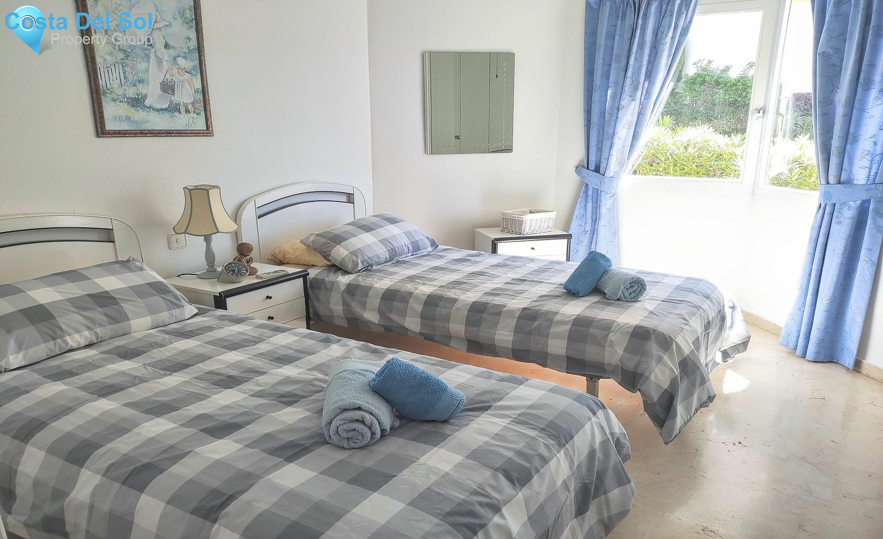 Middle Floor Apartment in Calahonda-1130415