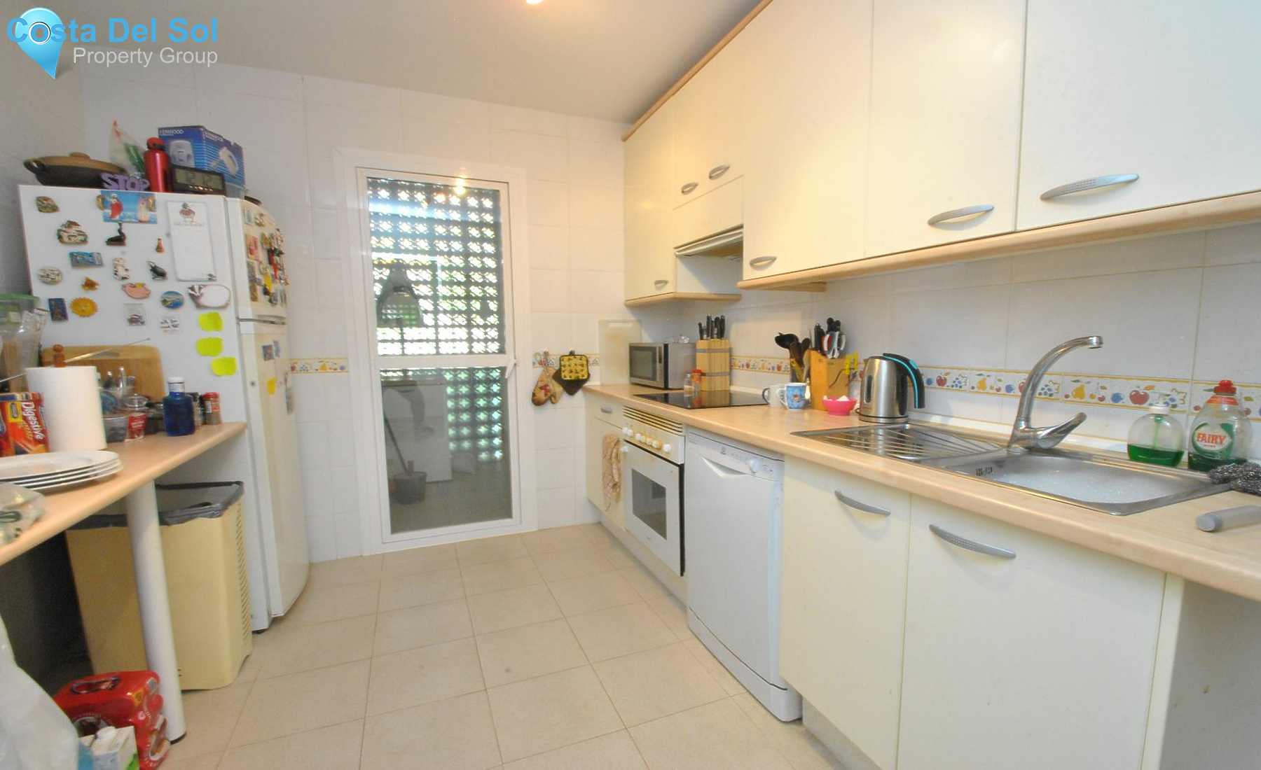 Middle Floor Apartment in Calahonda-1141026