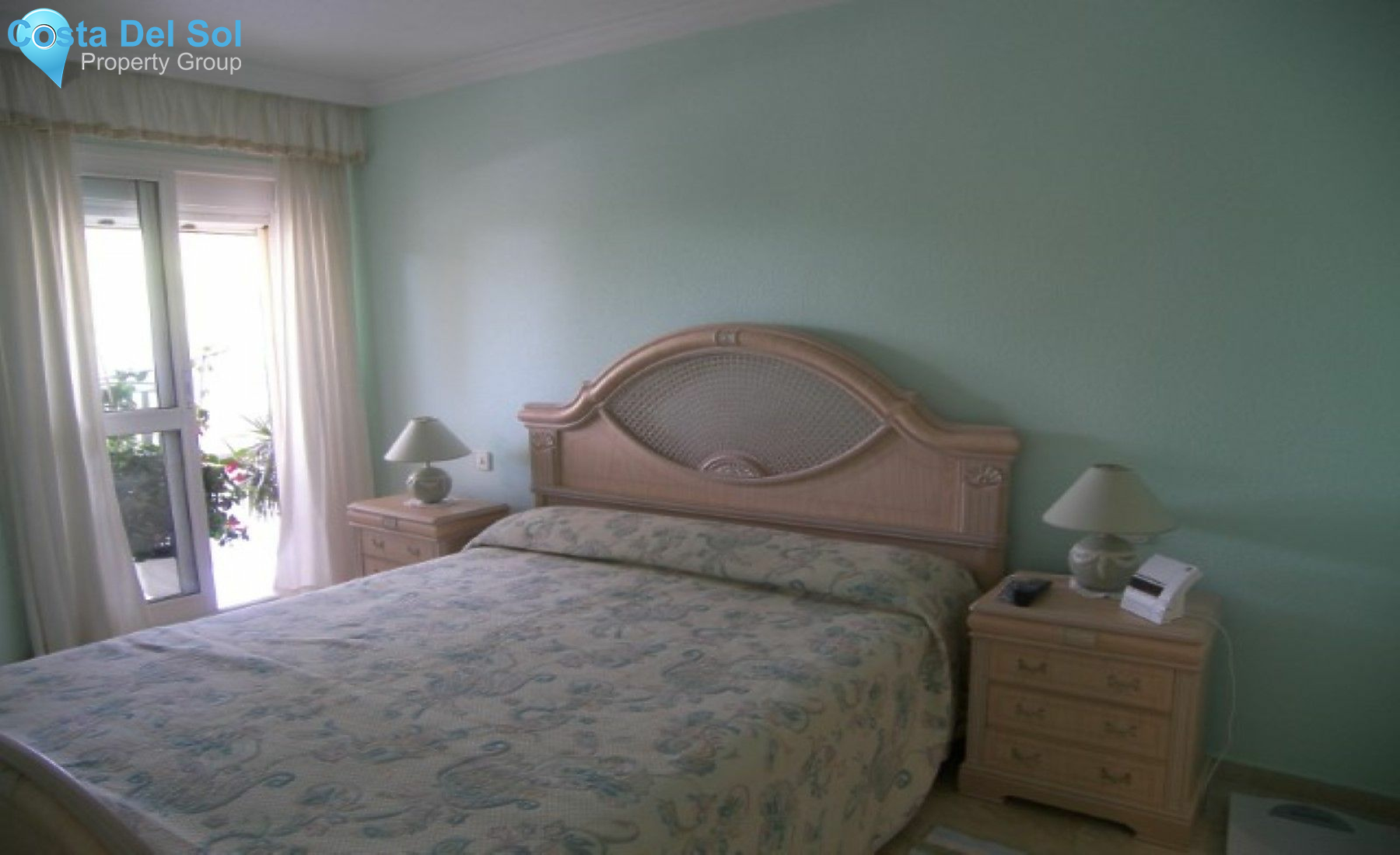 Middle Floor Apartment in Calahonda-1172555