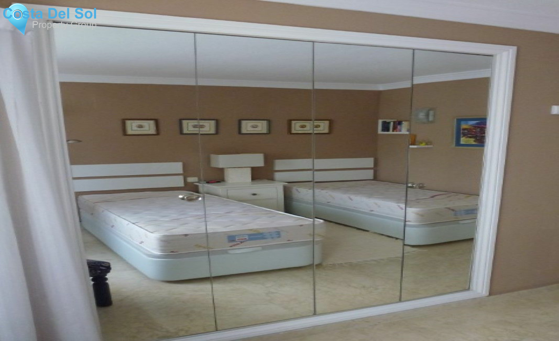 Middle Floor Apartment in Calahonda-1172561