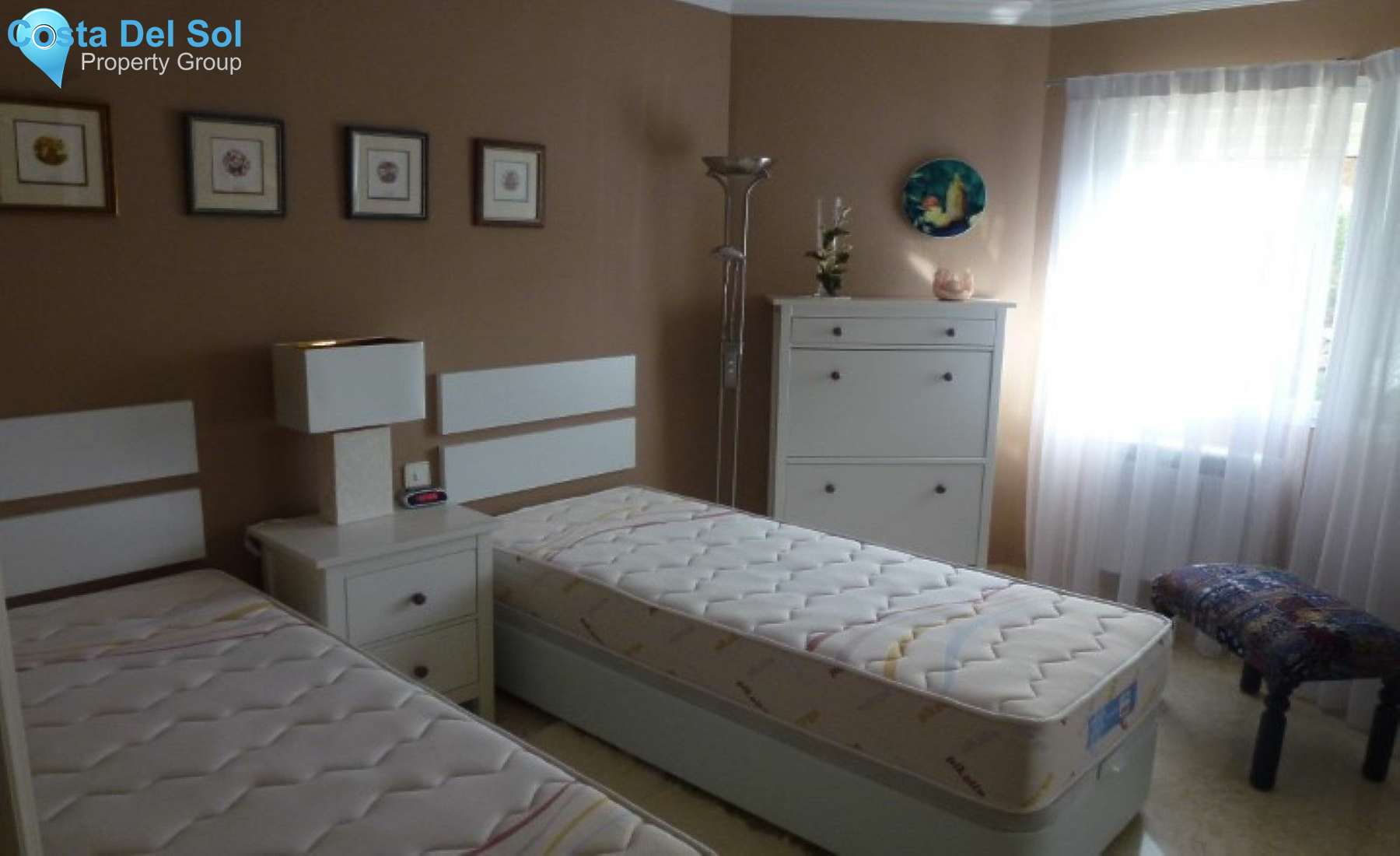 Middle Floor Apartment in Calahonda-1172562