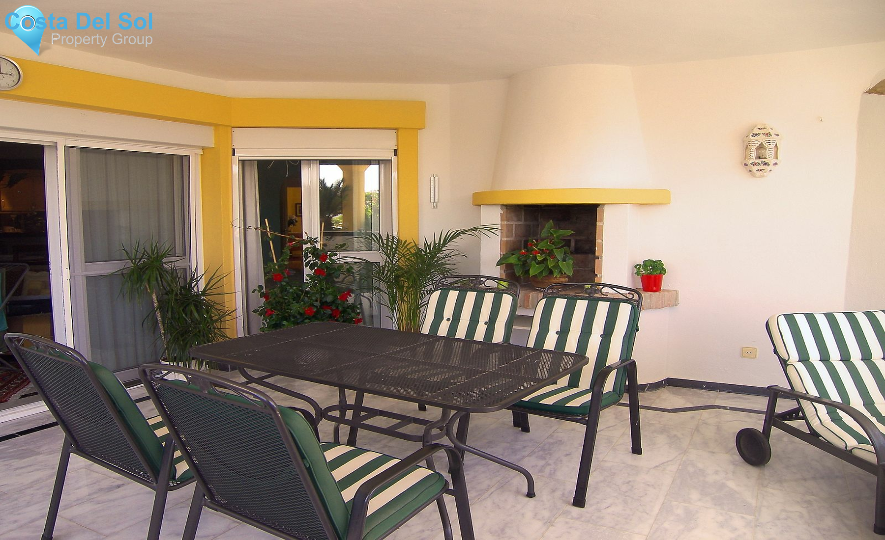 Middle Floor Apartment in Calahonda-1172548