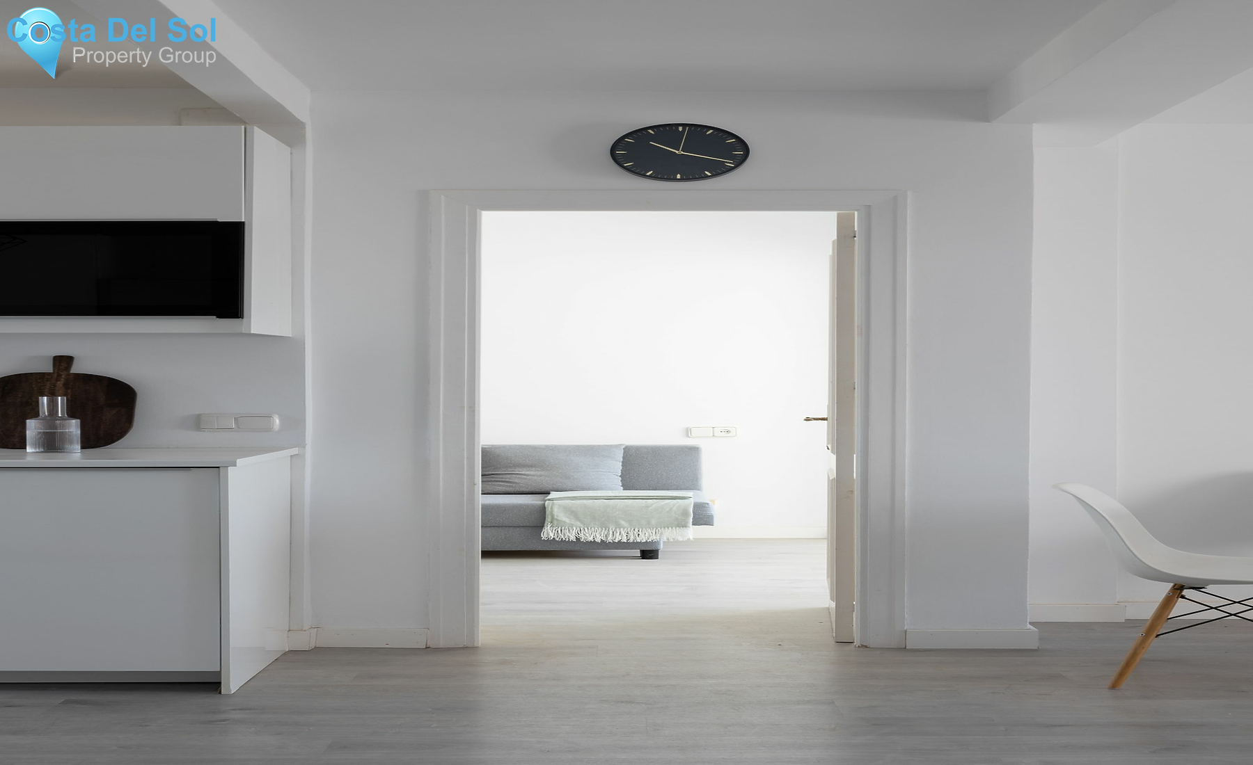 Middle Floor Apartment in Calahonda-1182015