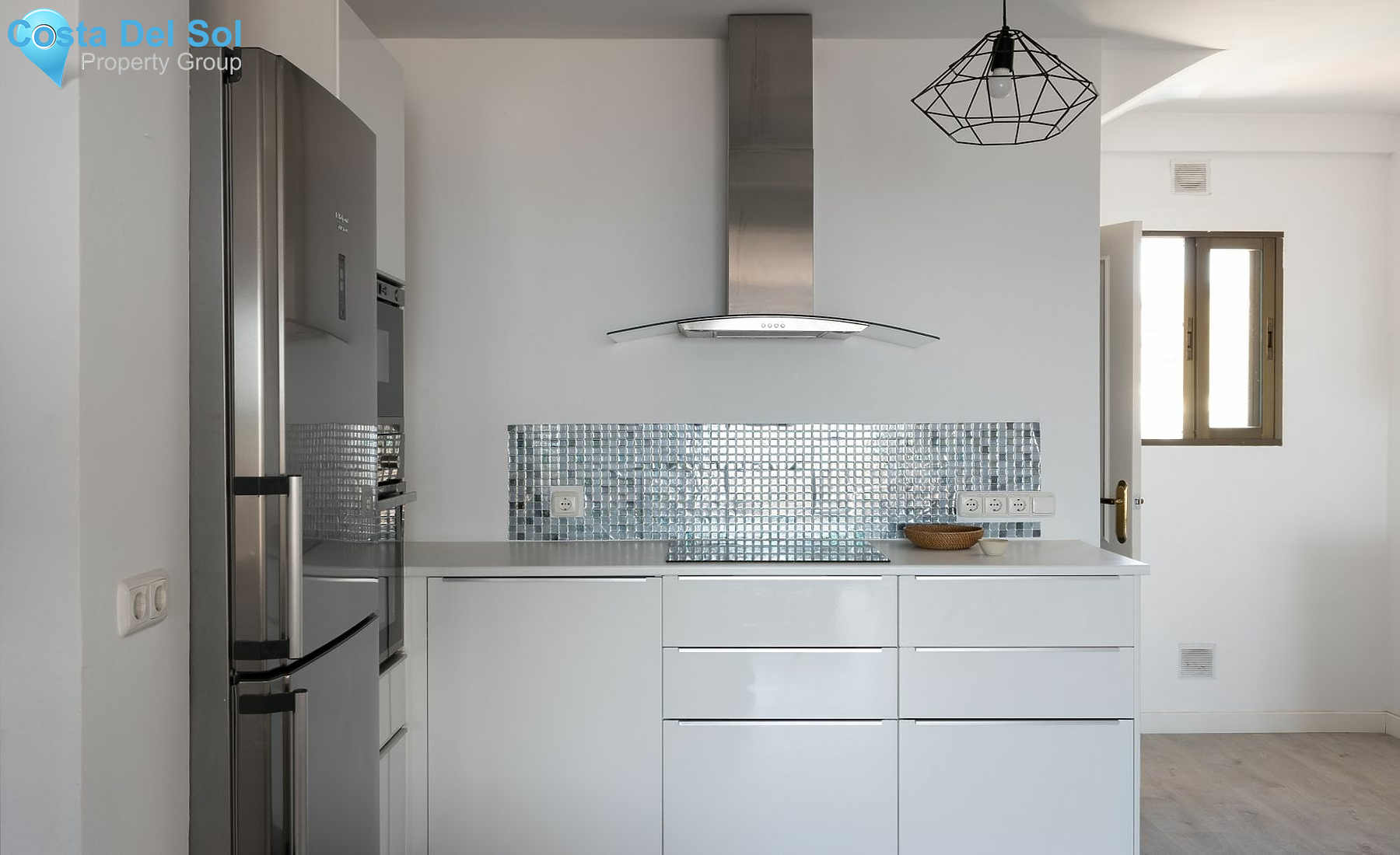 Middle Floor Apartment in Calahonda-1182010