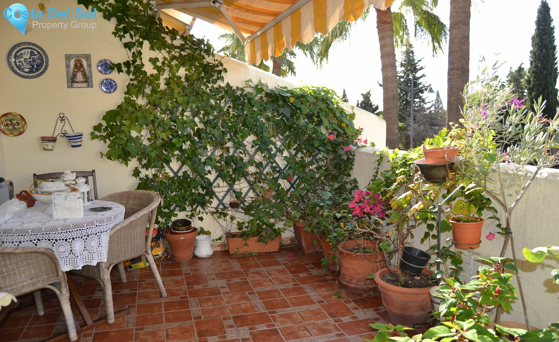 Middle Floor Apartment in Calahonda-1190829