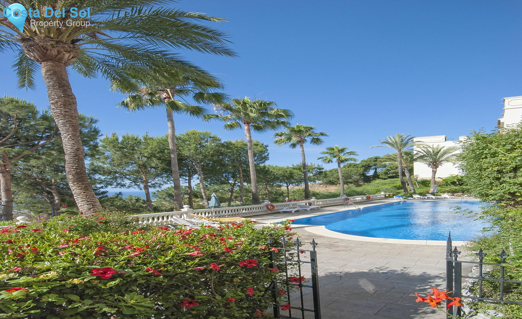 Middle Floor Apartment in Calahonda-1430650