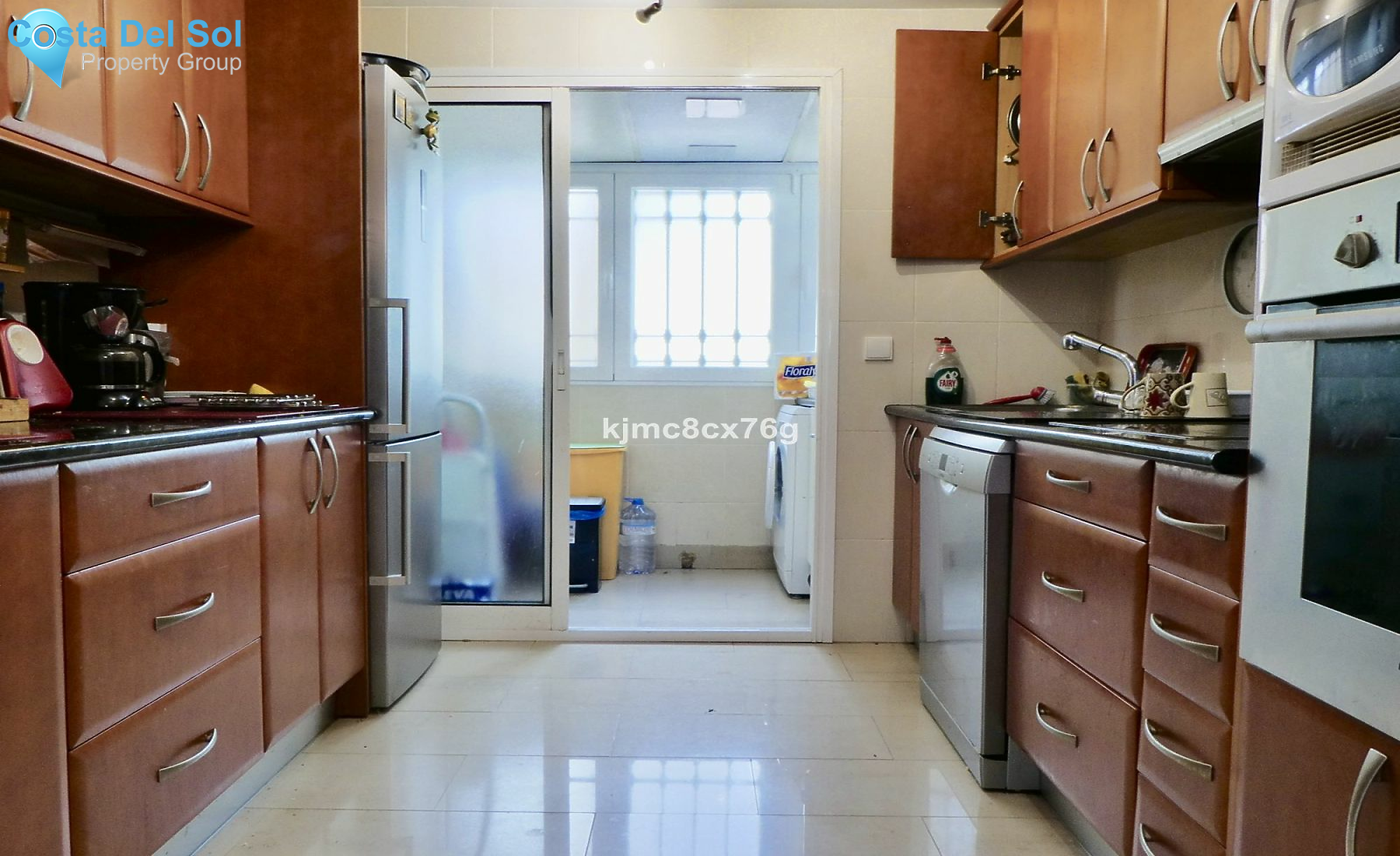Middle Floor Apartment in Calahonda-1441565