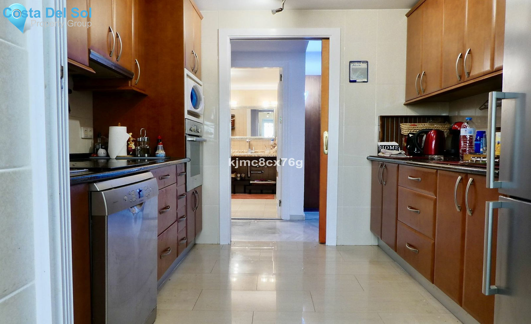 Middle Floor Apartment in Calahonda-1441566