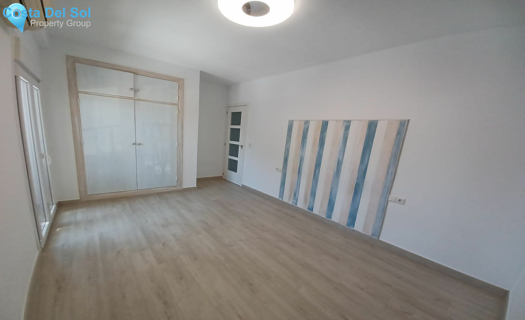 Middle Floor Apartment in Calahonda-1442983