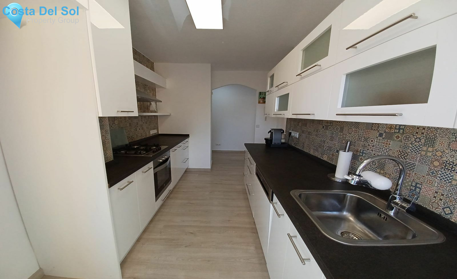 Middle Floor Apartment in Calahonda-1442975