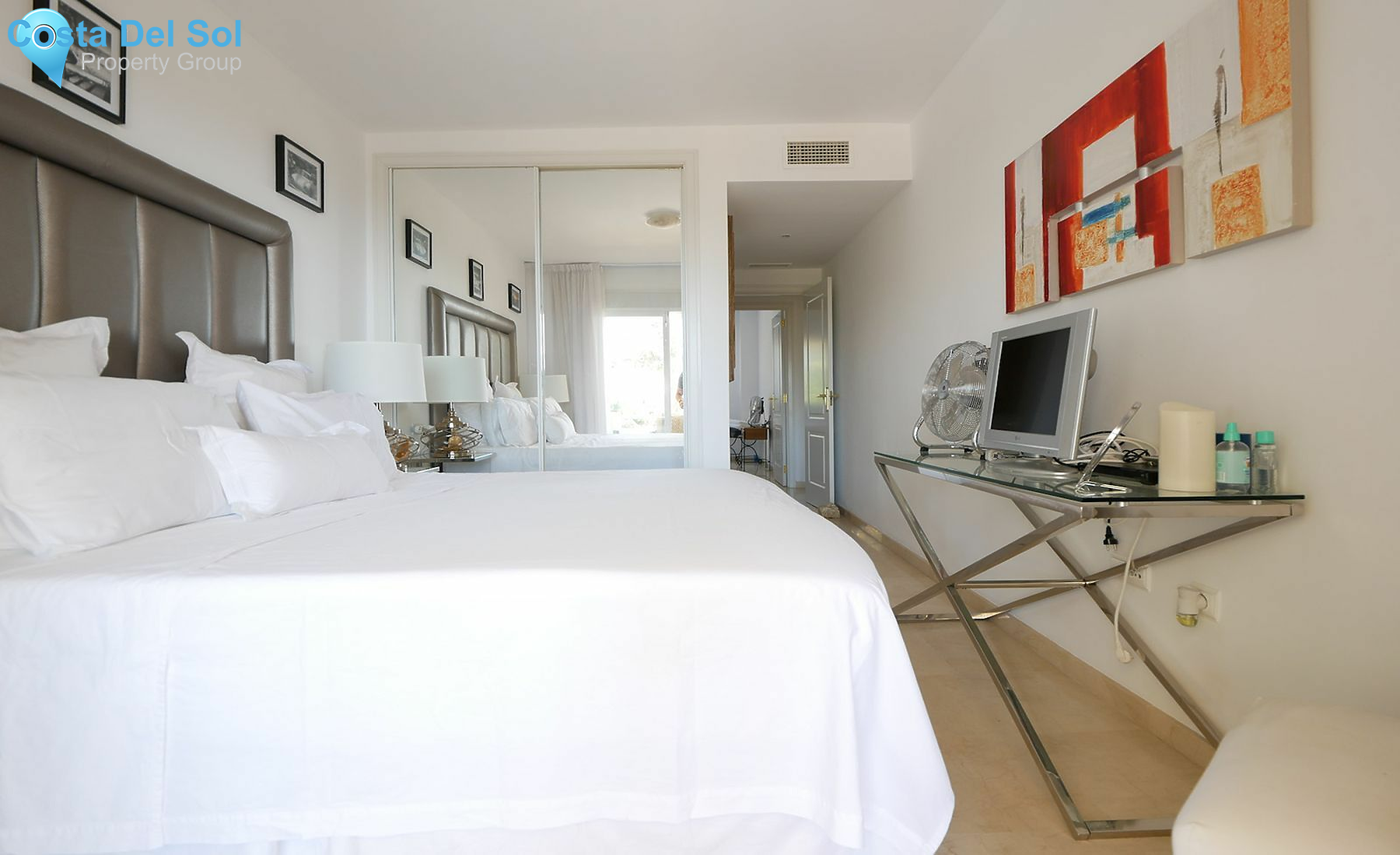 Middle Floor Apartment in Calahonda-1445558