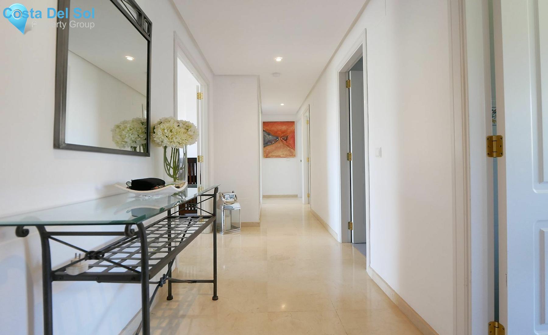 Middle Floor Apartment in Calahonda-1445551