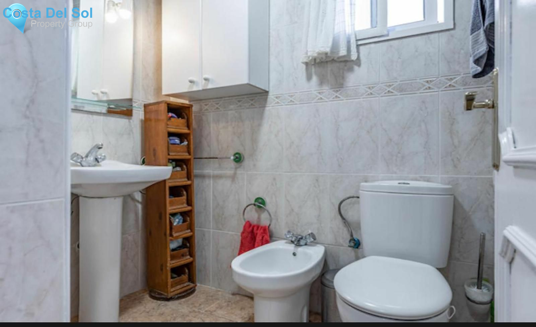 Middle Floor Apartment in Calahonda-1449207