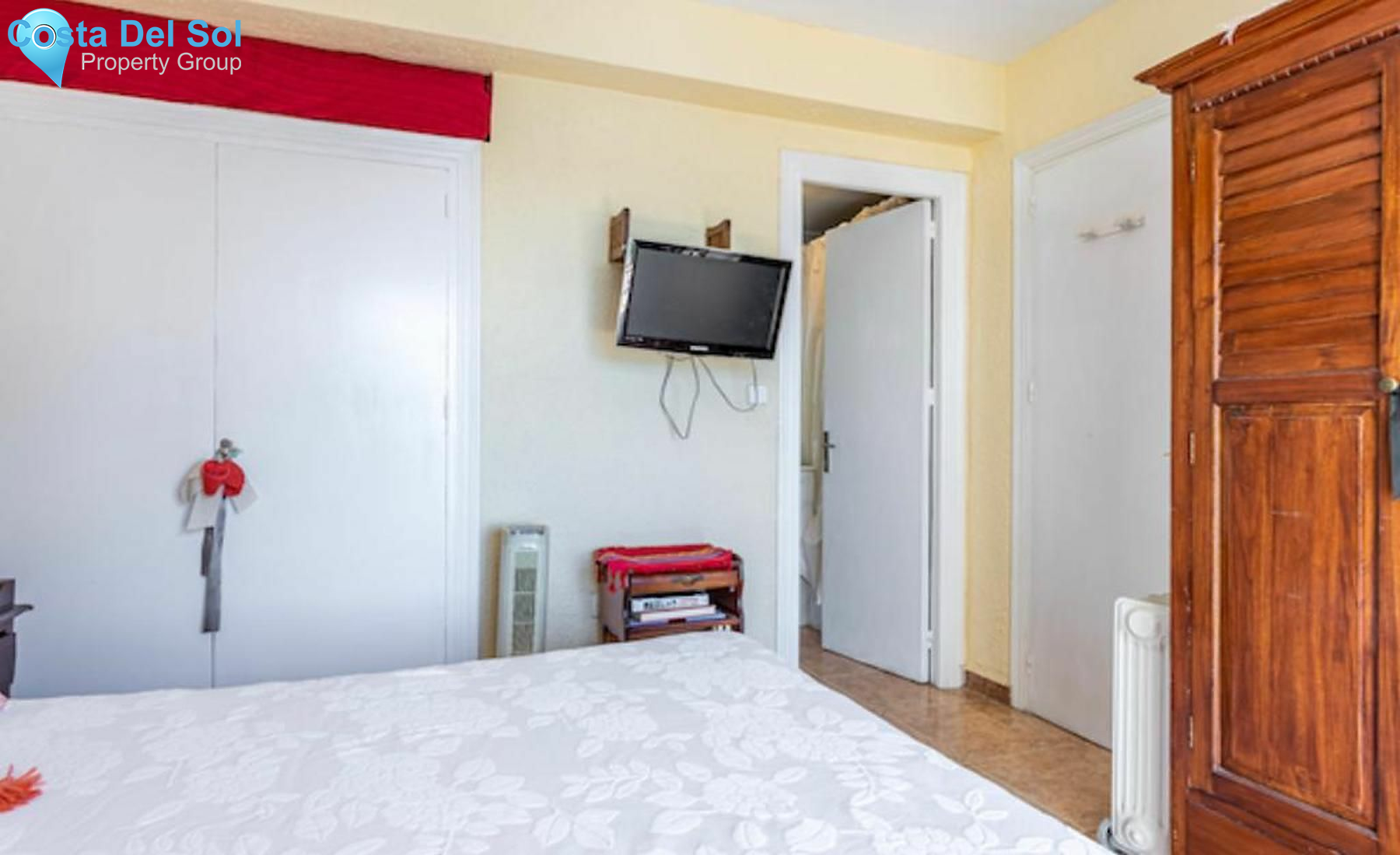 Middle Floor Apartment in Calahonda-1449206