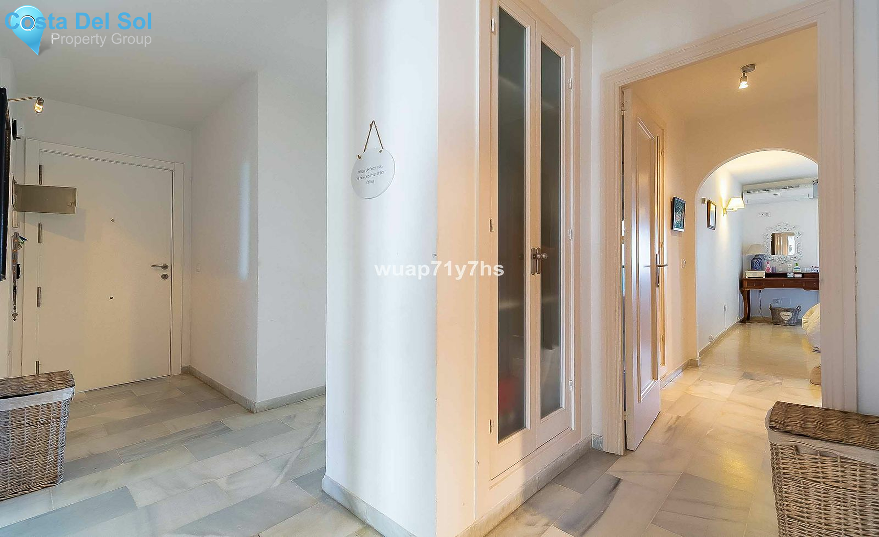 Middle Floor Apartment in Calahonda-1467886