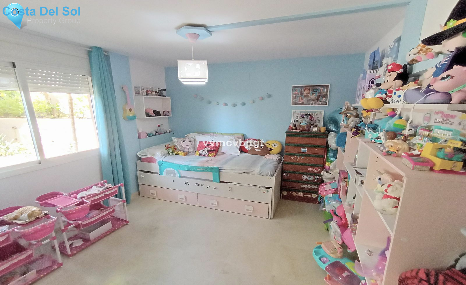 Middle Floor Apartment in Calahonda-1491499