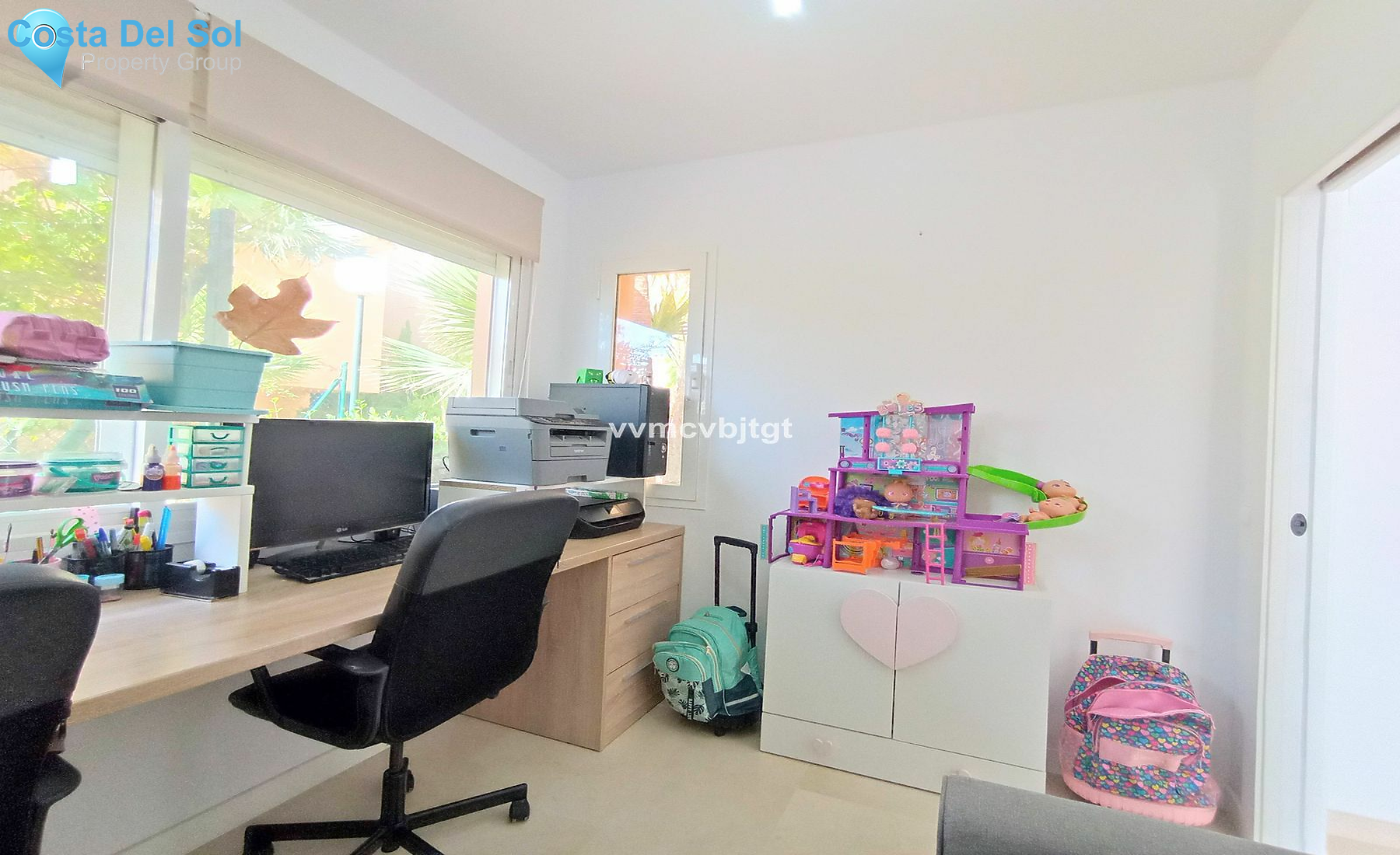 Middle Floor Apartment in Calahonda-1491507