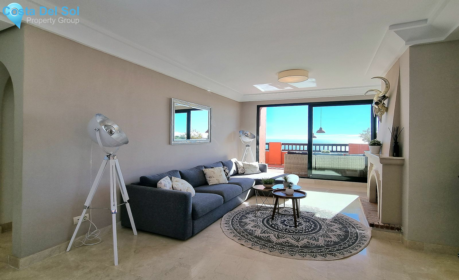 Middle Floor Apartment in Calahonda-1550801