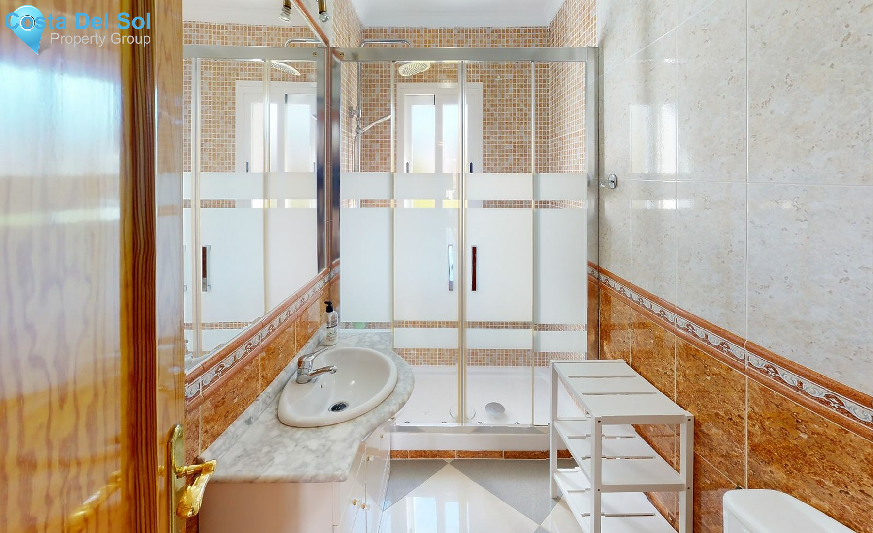 Middle Floor Apartment in Caleta de Vélez-1514080