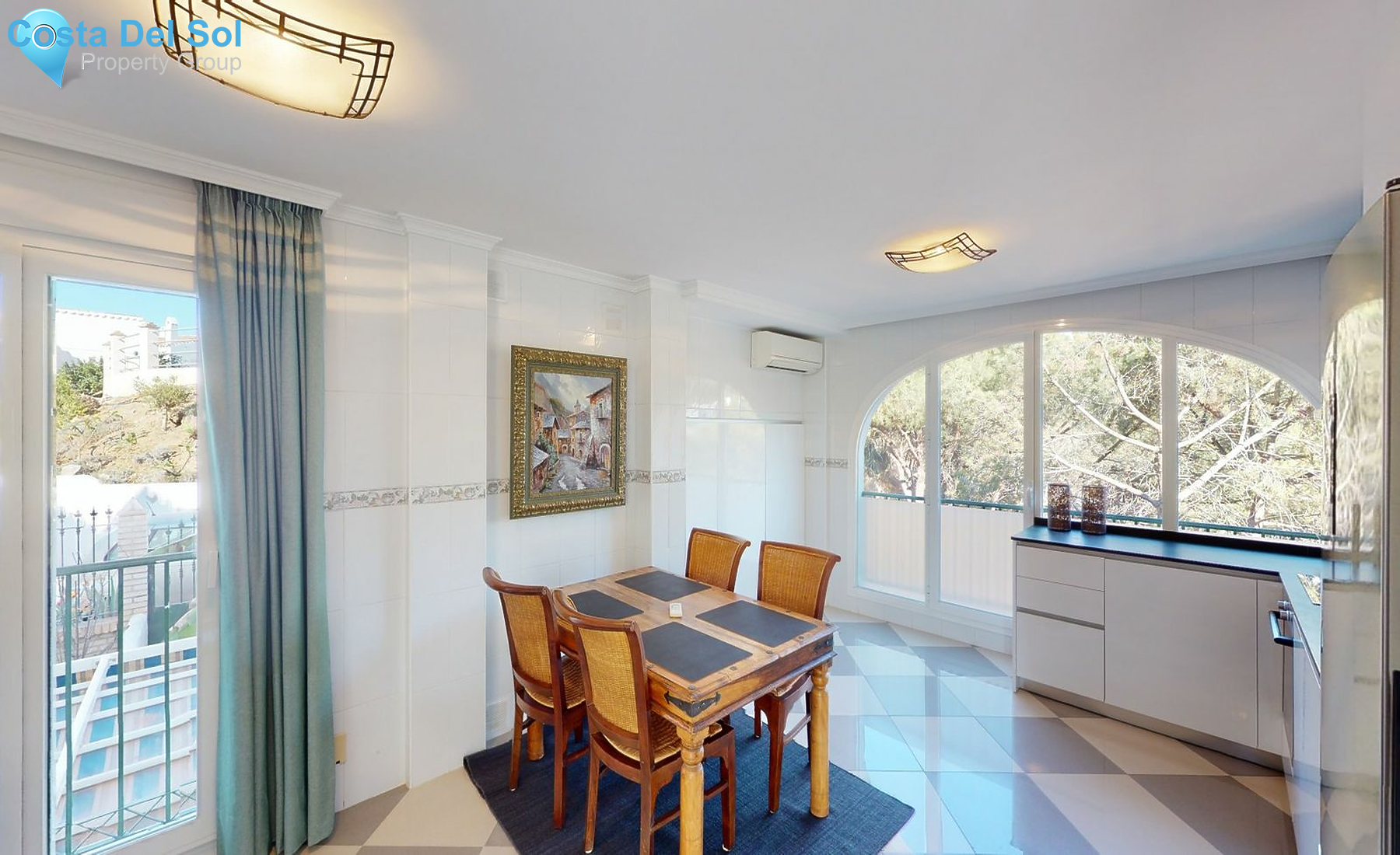 Middle Floor Apartment in Caleta de Vélez-1514068