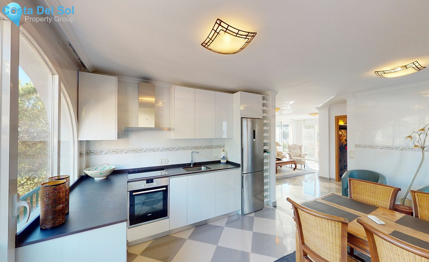 Middle Floor Apartment in Caleta de Vélez-1514071