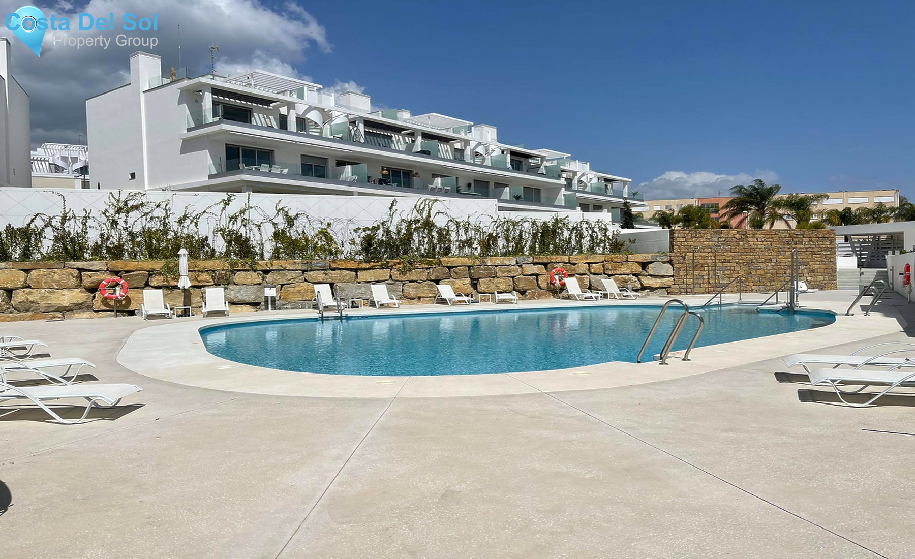 Middle Floor Apartment in Cancelada-1244050