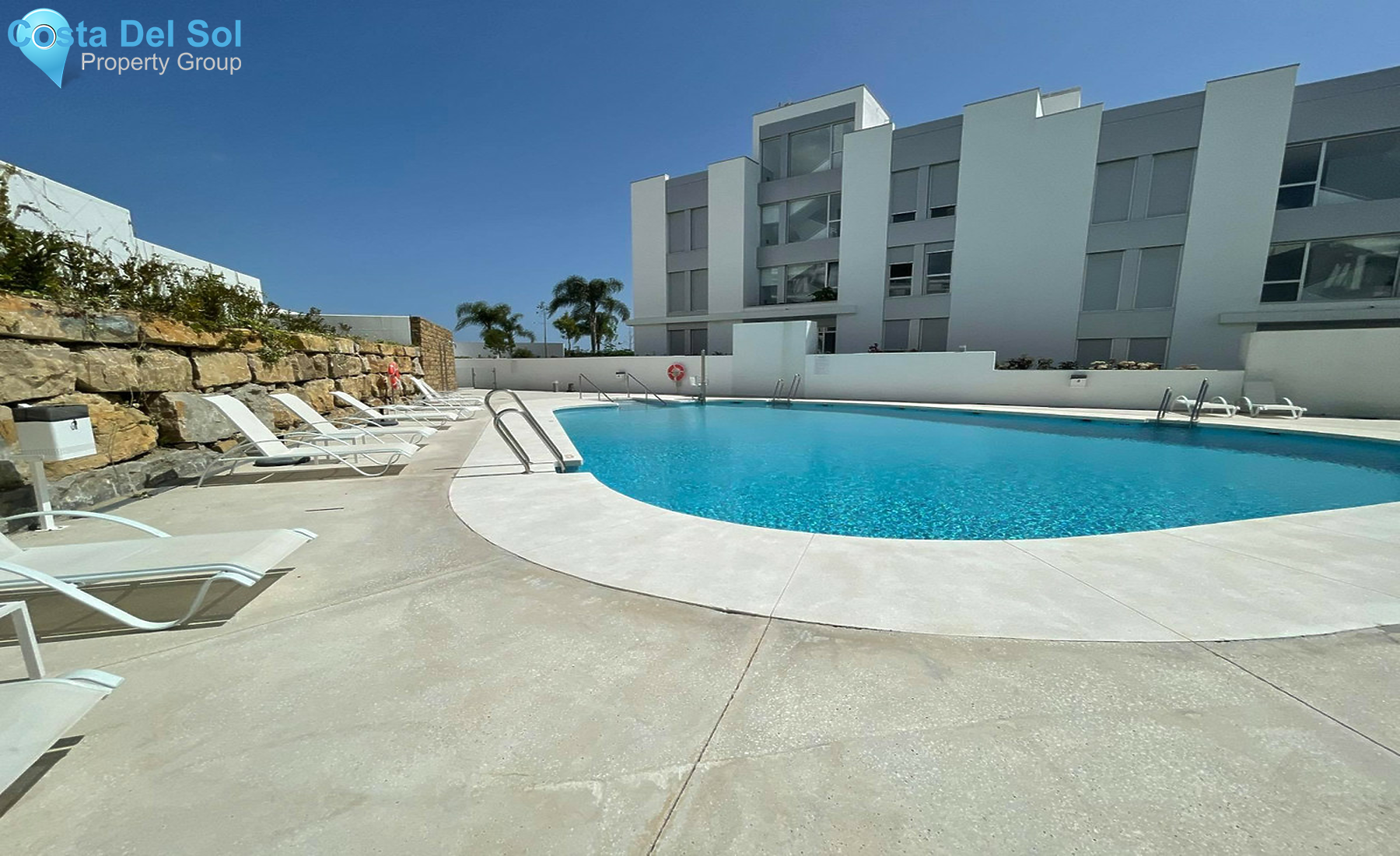 Middle Floor Apartment in Cancelada-1244051