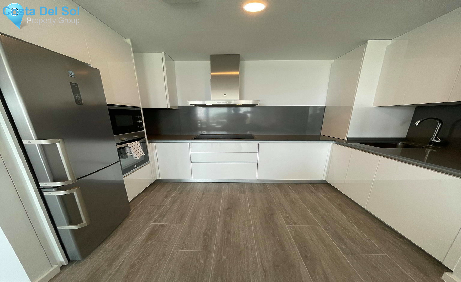 Middle Floor Apartment in Cancelada-1244055