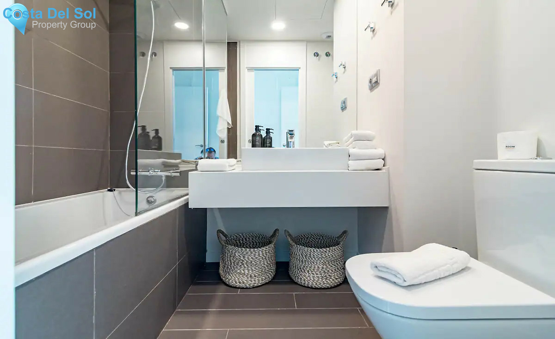 Middle Floor Apartment in Cancelada-1502910