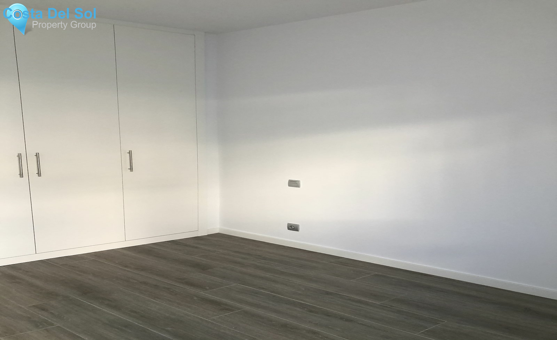 Middle Floor Apartment in Cancelada-1493813