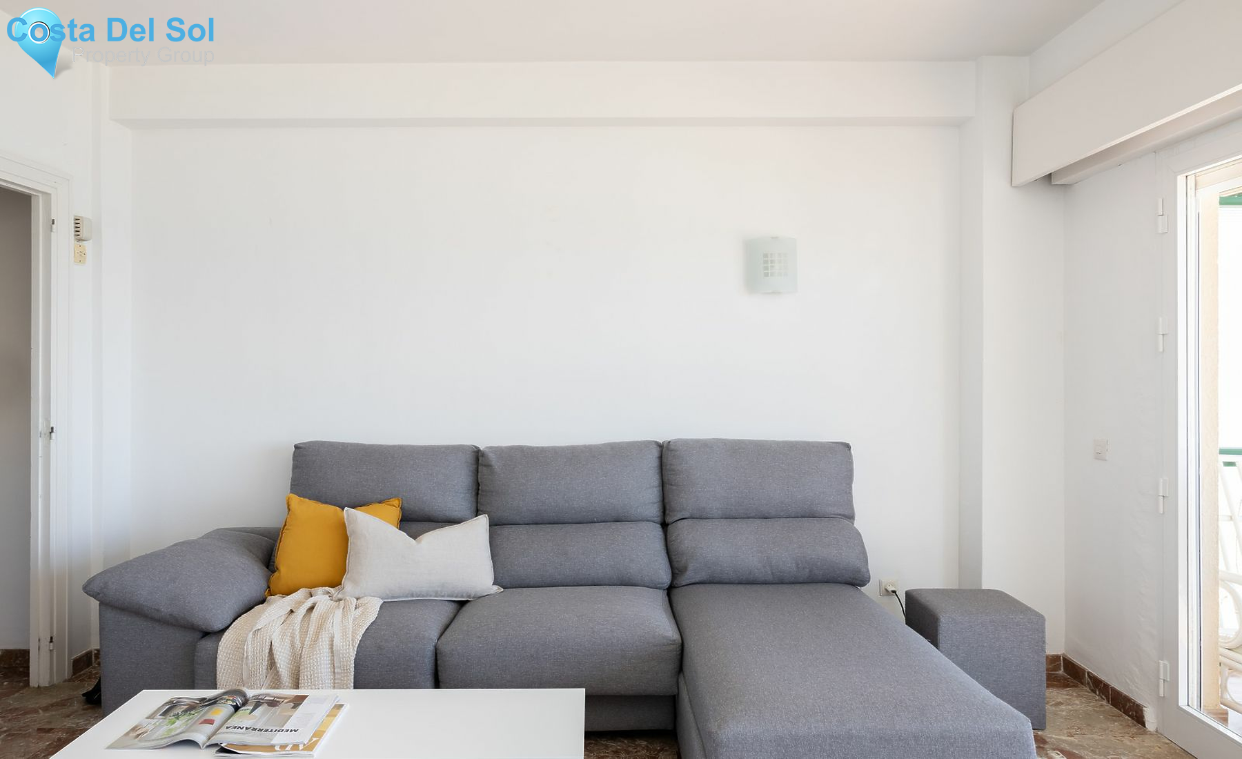 Middle Floor Apartment in Carvajal-1170391