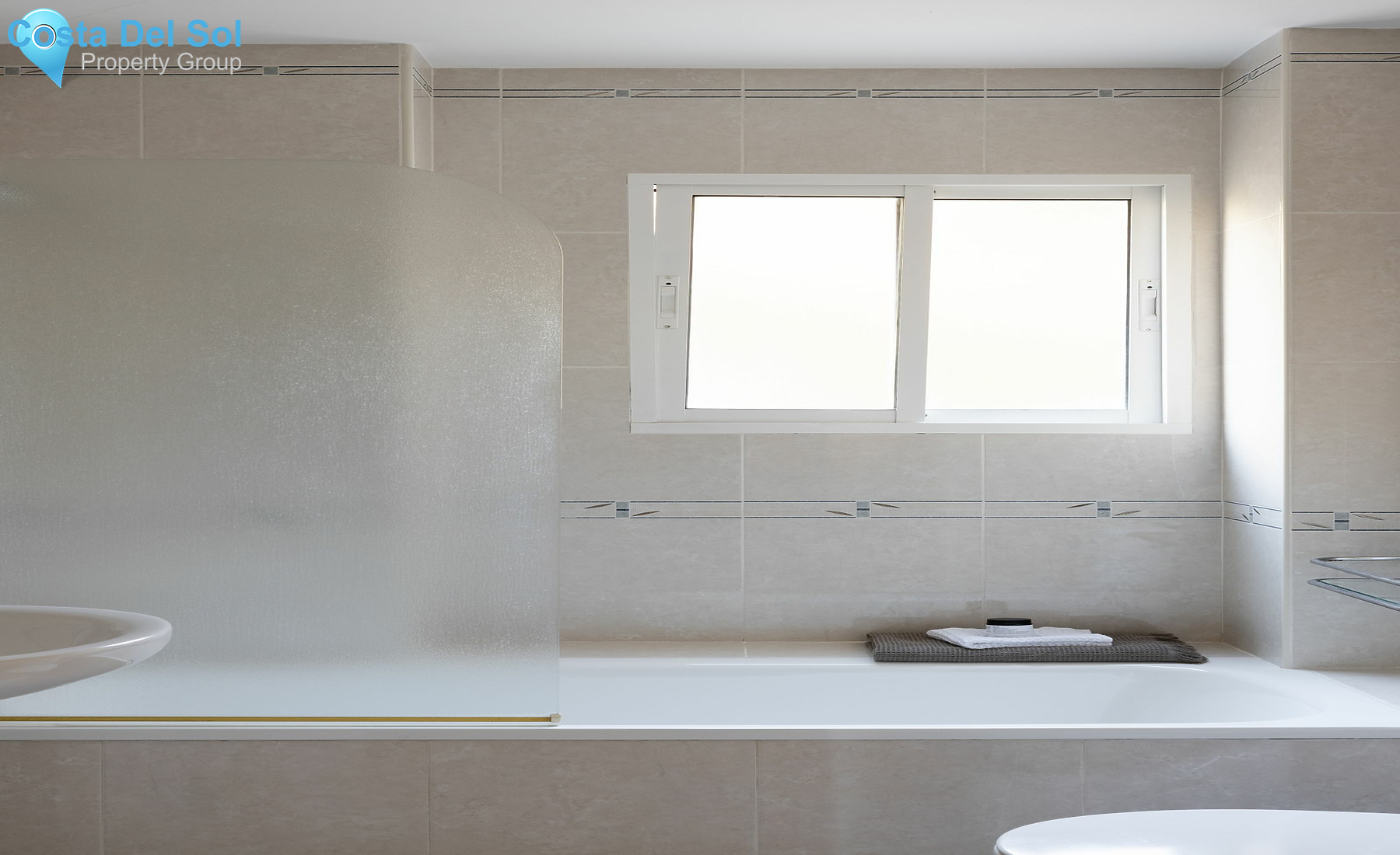 Middle Floor Apartment in Carvajal-1170401