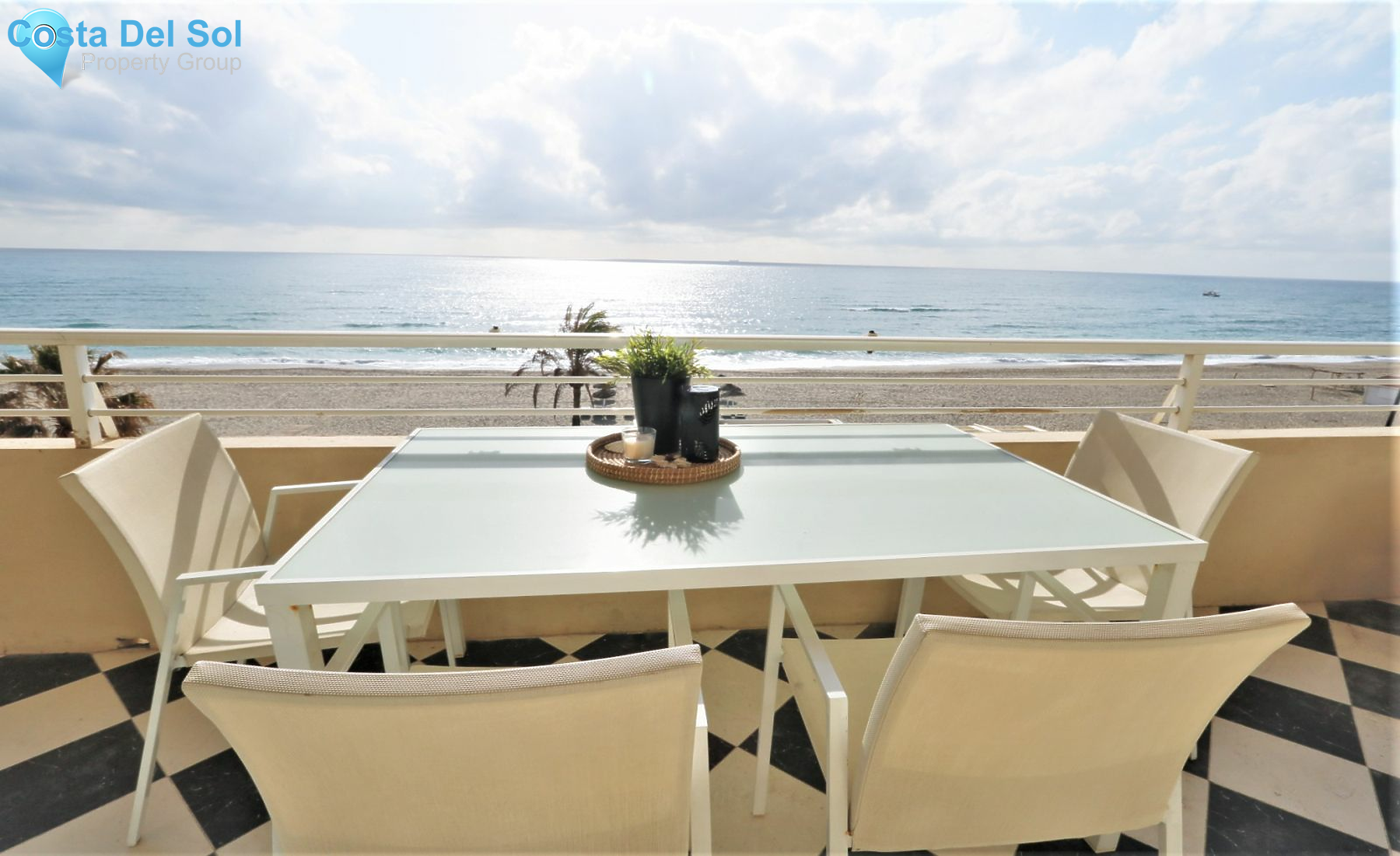 Middle Floor Apartment in Carvajal-1548168