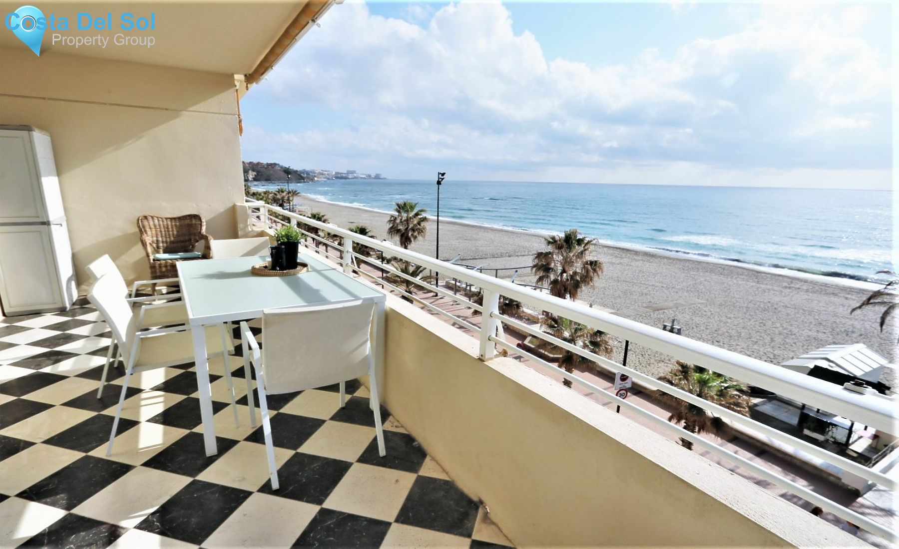 Middle Floor Apartment in Carvajal-1548169