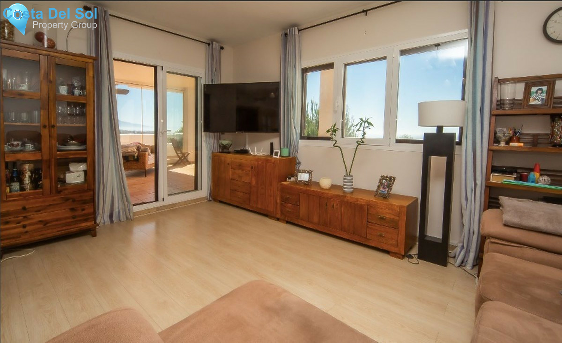 Middle Floor Apartment in Casares-1459354