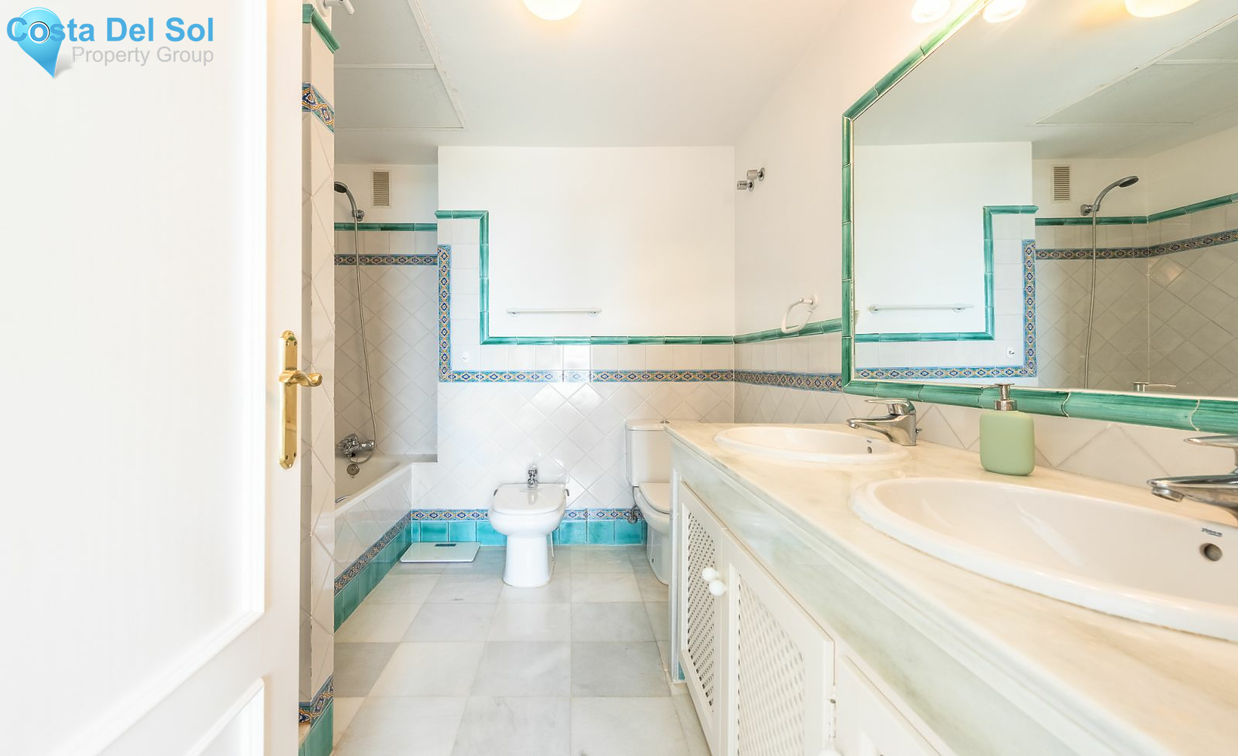 Middle Floor Apartment in Casares-1207798