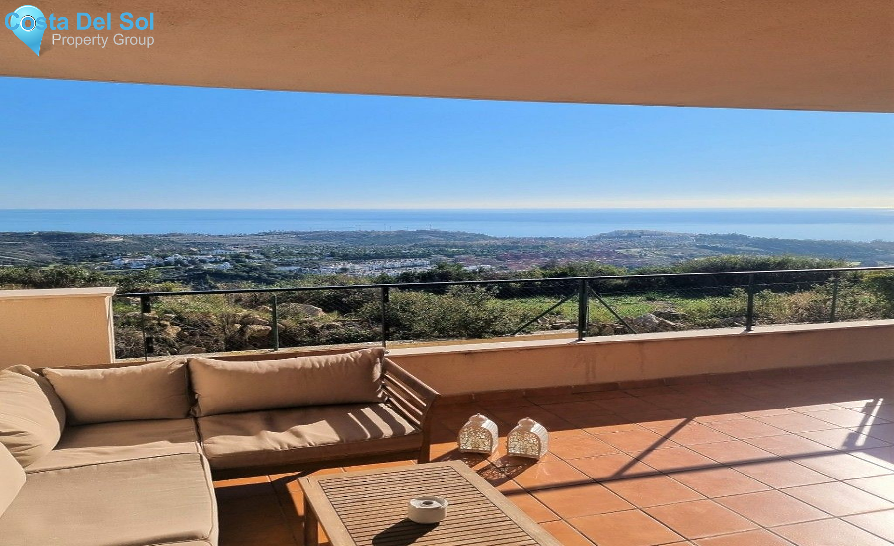 Middle Floor Apartment in Casares Playa