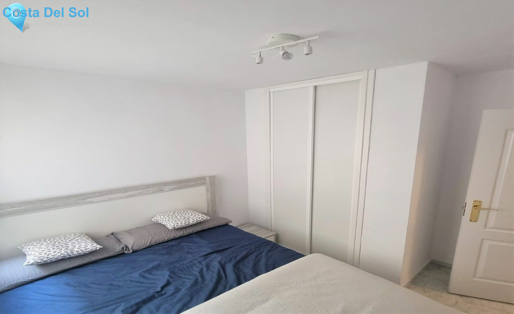 Middle Floor Apartment in Casares Playa-1485248