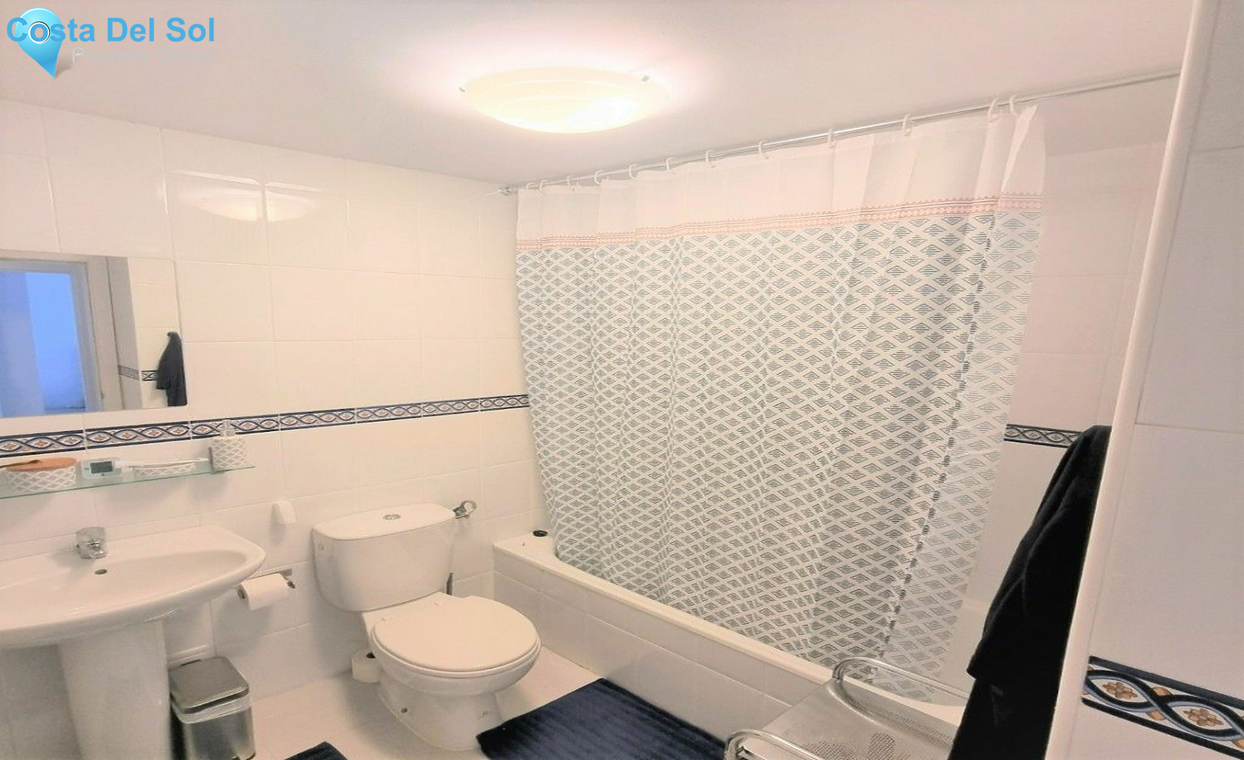 Middle Floor Apartment in Casares Playa-1485249