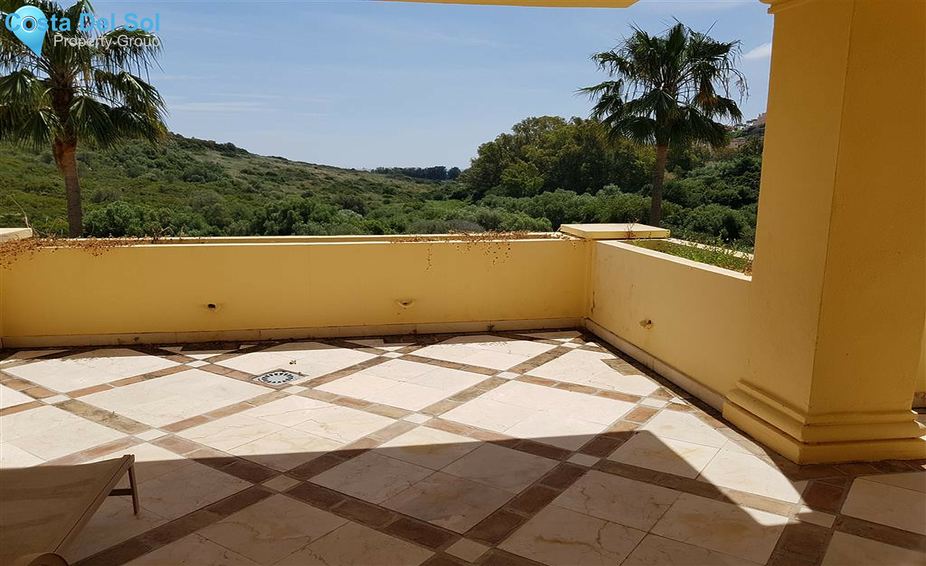 Middle Floor Apartment in Casares Playa-1327543