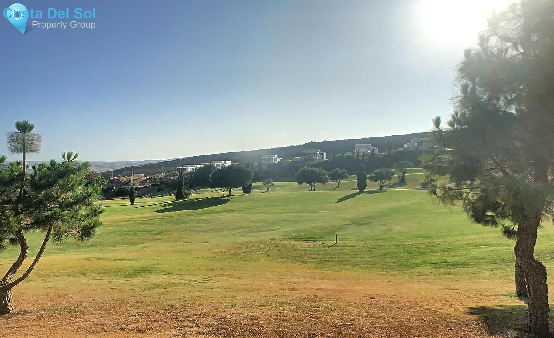 Middle Floor Apartment in Casares Playa