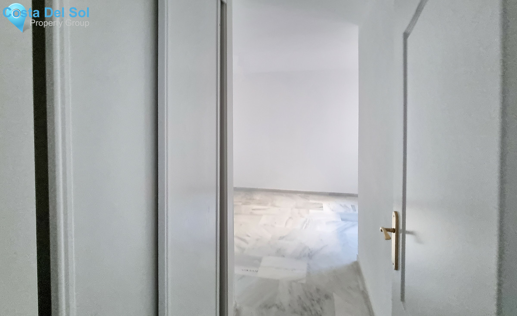 Middle Floor Apartment in Casares Playa-1372550