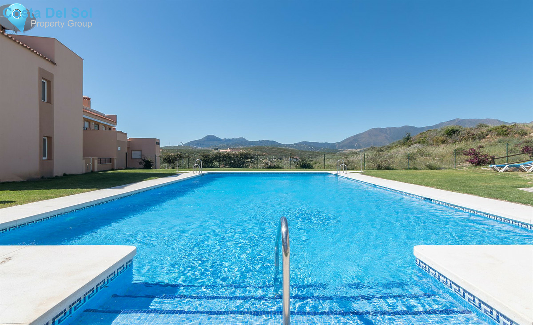 Middle Floor Apartment in Casares Playa-1372535