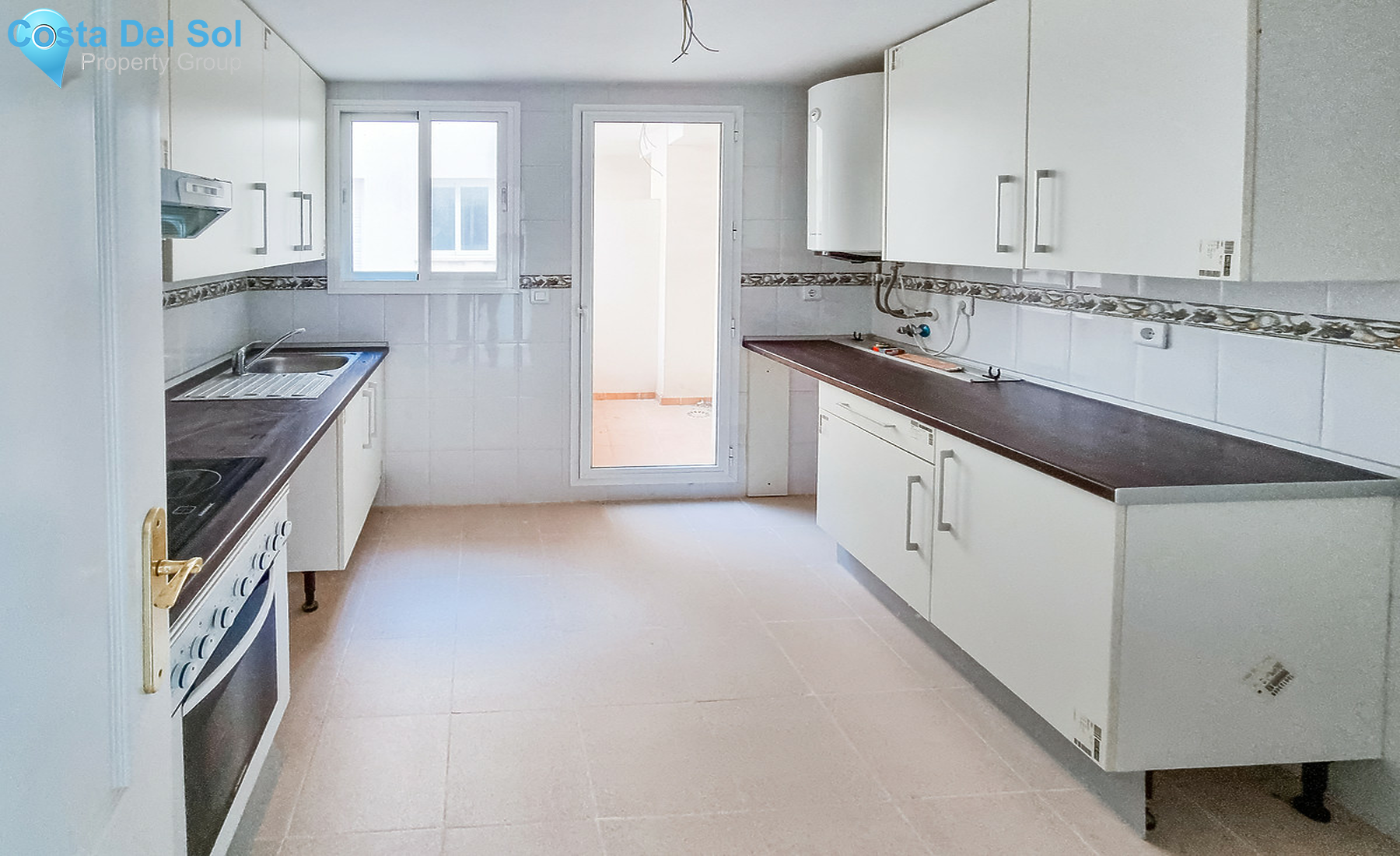 Middle Floor Apartment in Casares Playa-1372542