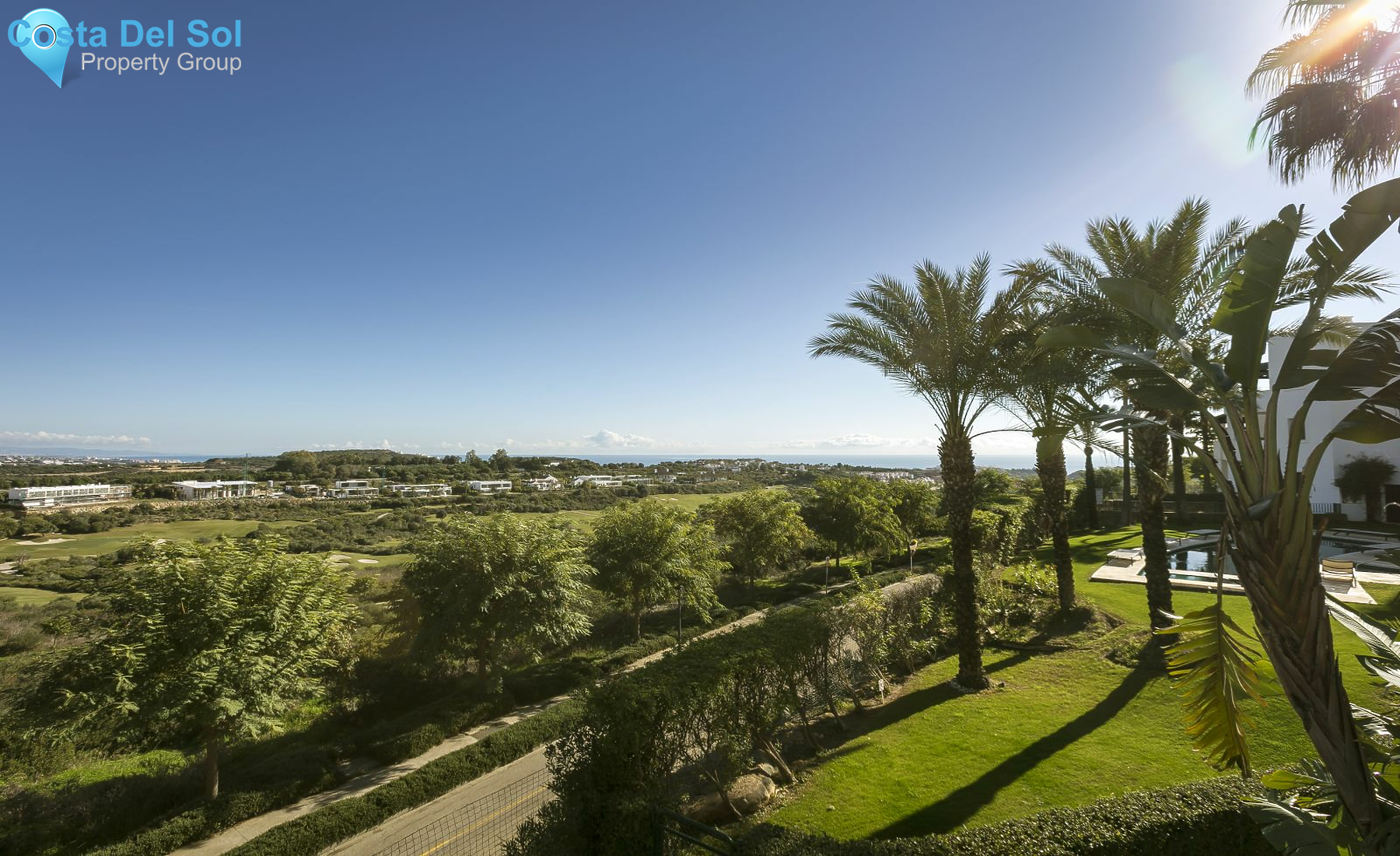Middle Floor Apartment in Casares Playa