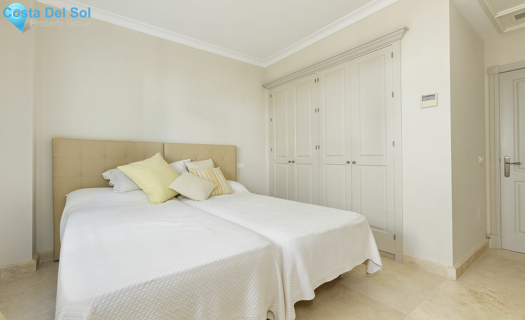 Middle Floor Apartment in Casares Playa-1162846