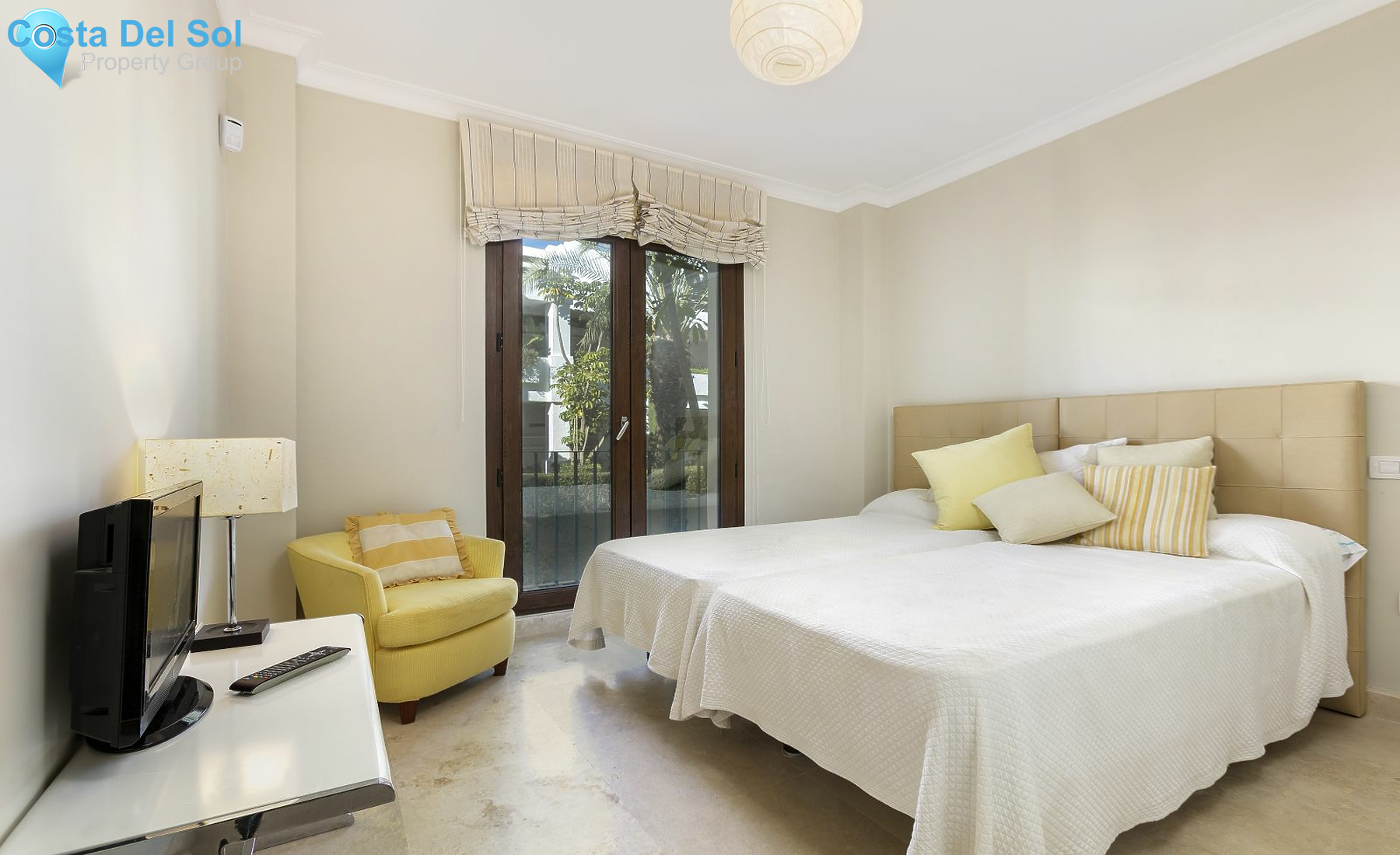 Middle Floor Apartment in Casares Playa-1162847