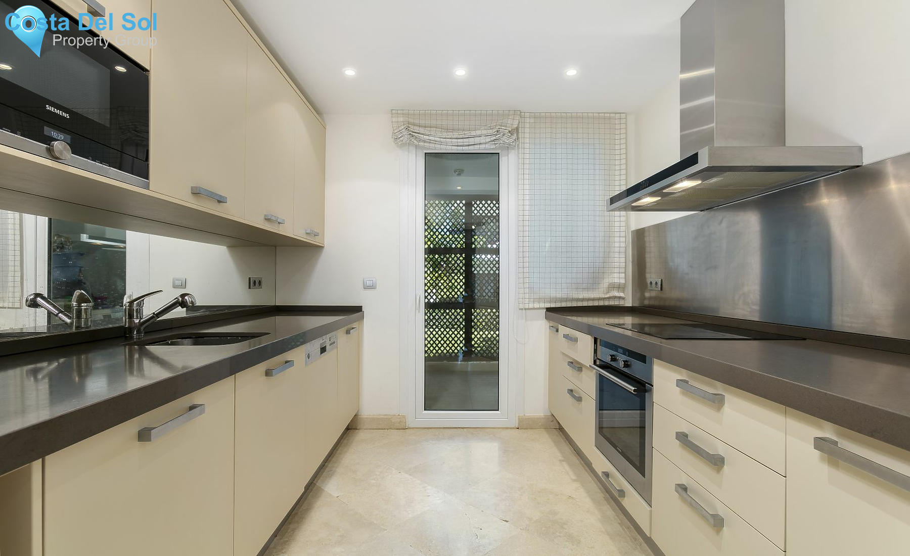 Middle Floor Apartment in Casares Playa-1162836