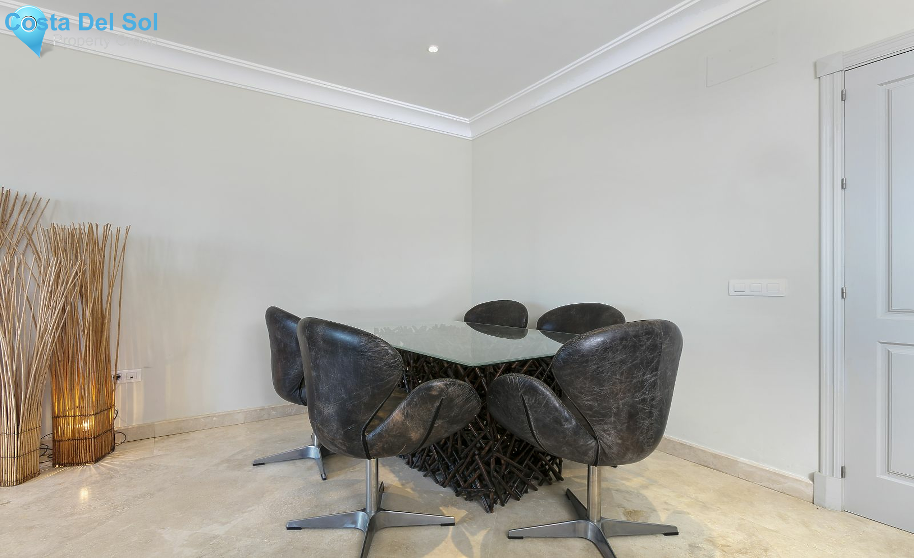 Middle Floor Apartment in Casares Playa-1162841